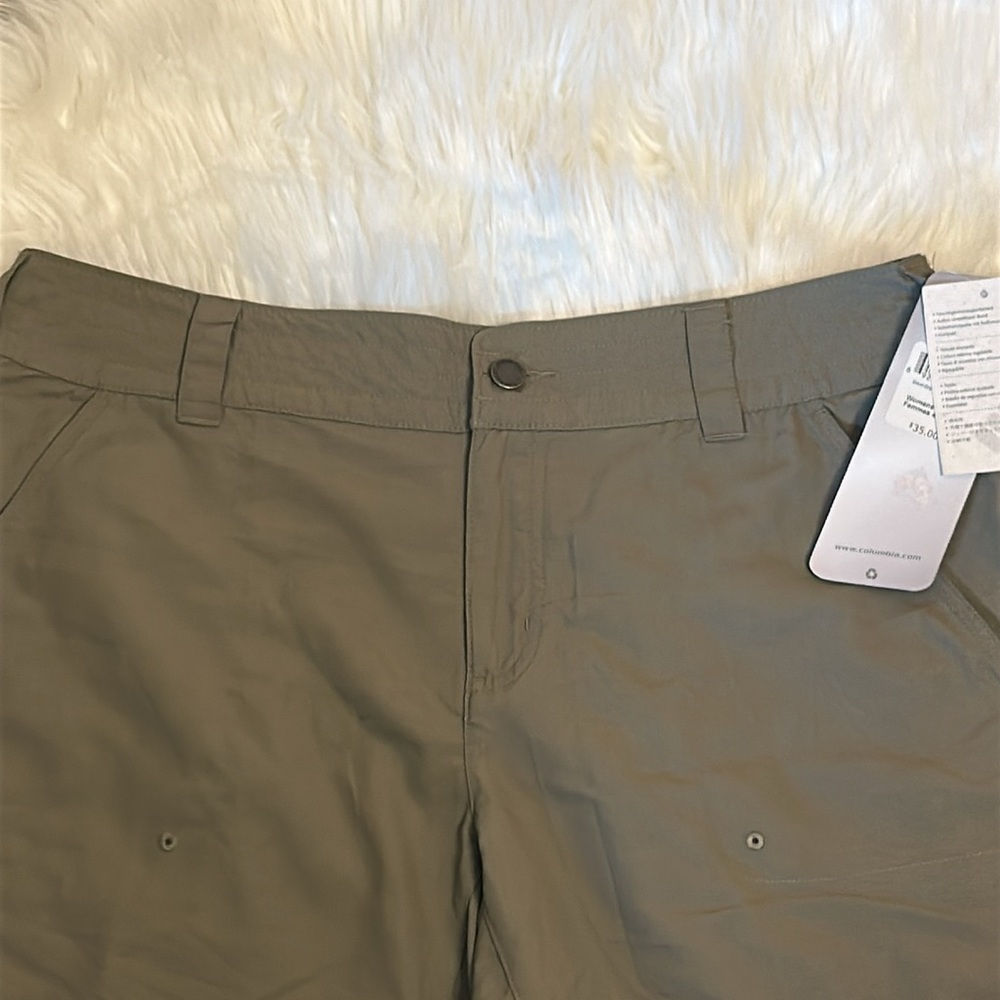 NWT Columbia Women's Shorts - Picture 2 of 9